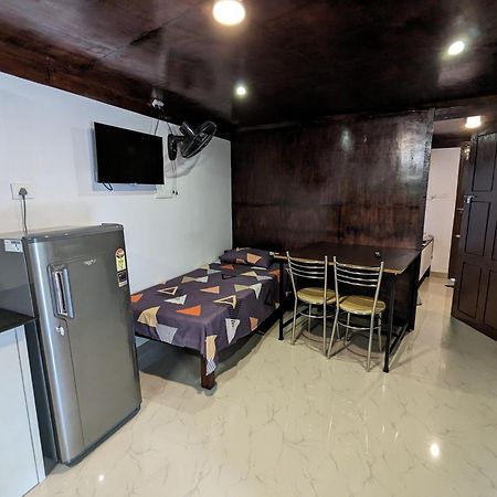 Budget Home Kochi Luaran gambar