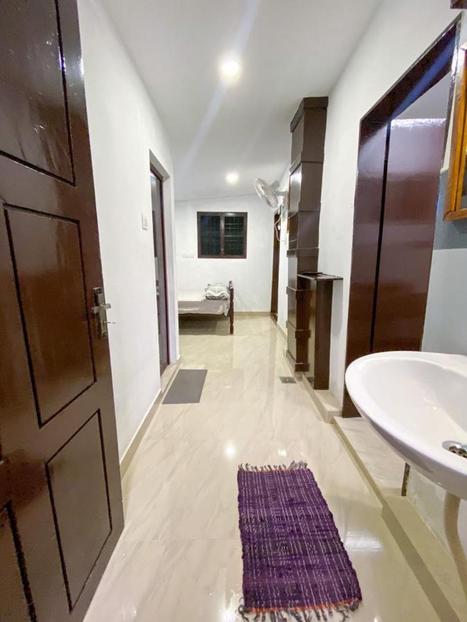Budget Home Kochi Luaran gambar