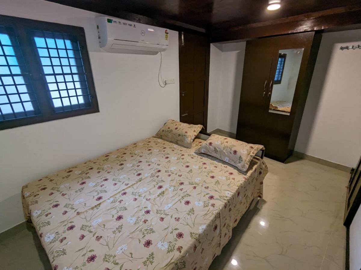 Budget Home Kochi Luaran gambar