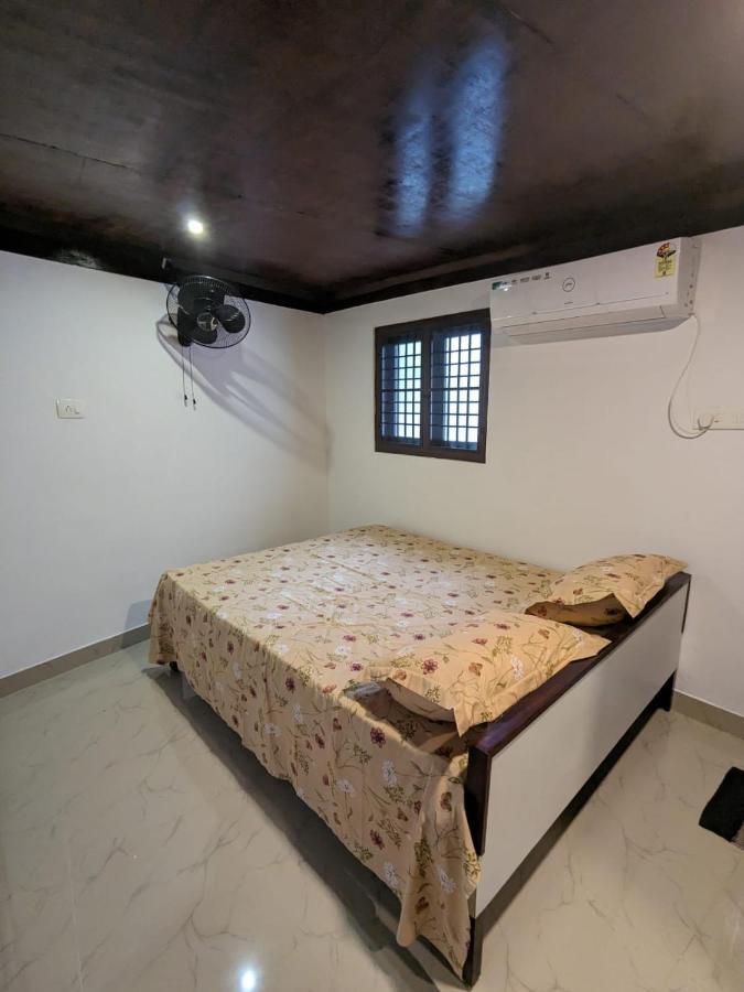 Budget Home Kochi Luaran gambar