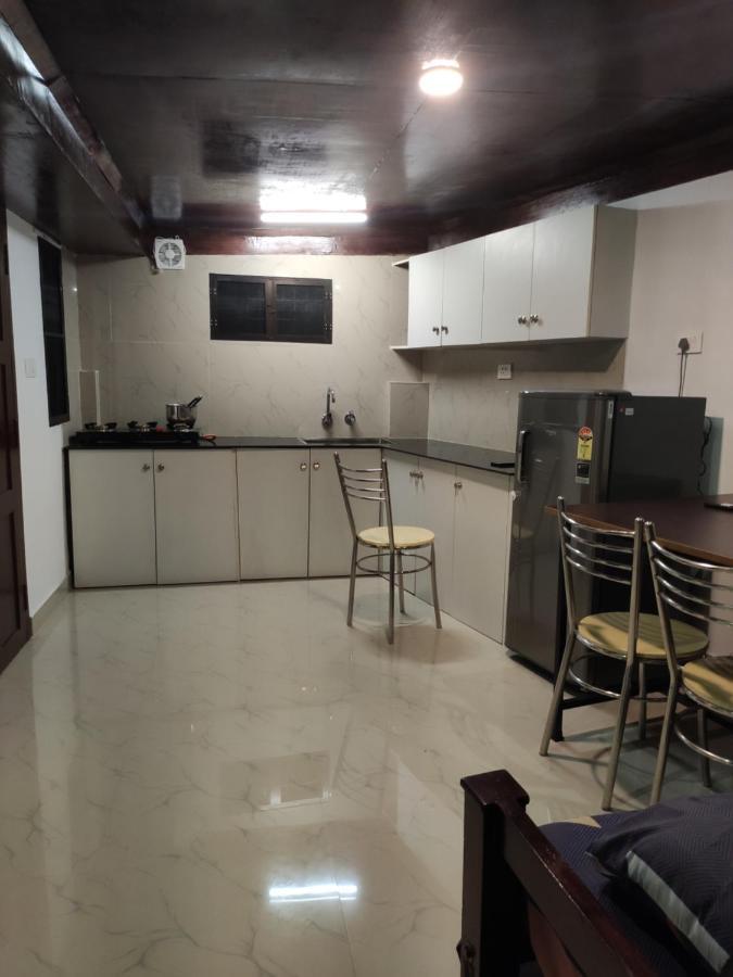 Budget Home Kochi Luaran gambar