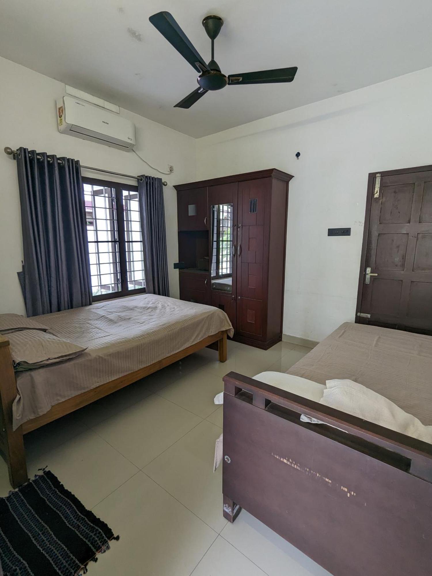 Budget Home Kochi Luaran gambar