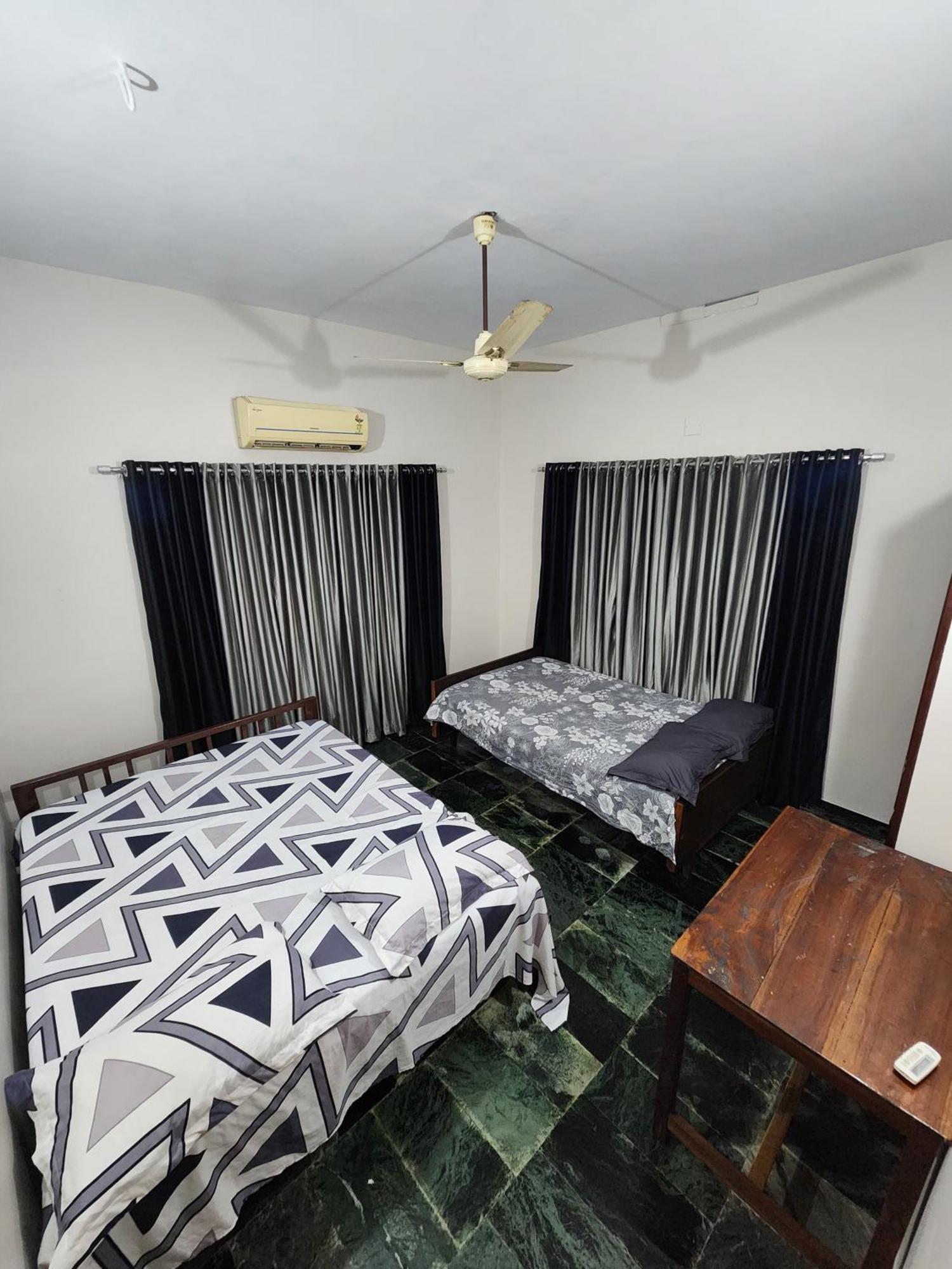 Budget Home Kochi Luaran gambar